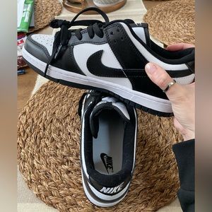 Black/White Nike Dunks Low